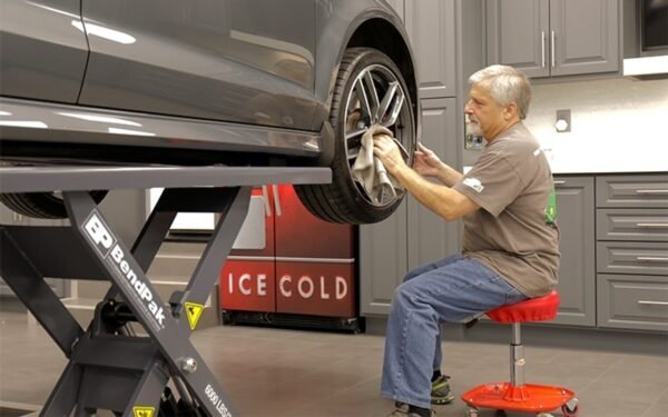 BendPak MDS-6LPF Mid-Rise Scissor Car Lift